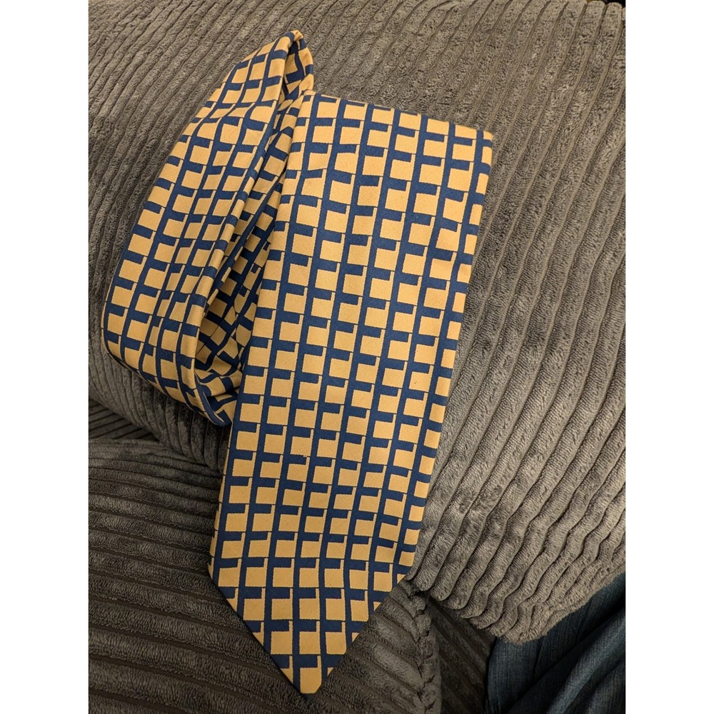 Bill Blass Springmaid Mens Tie Navy Blue Yellow Geometric Grid Vintage USA Made